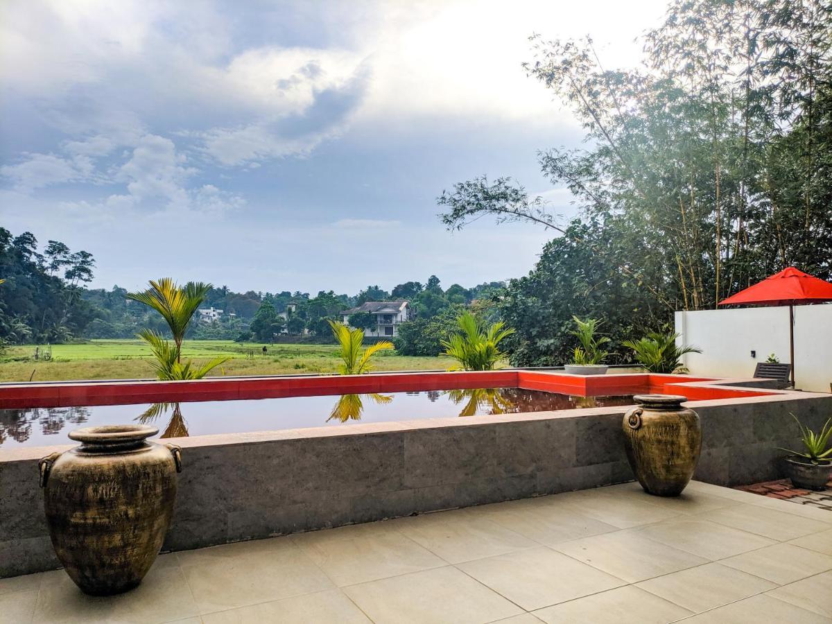 Villa Red Pool Hikkaduwa Exterior photo